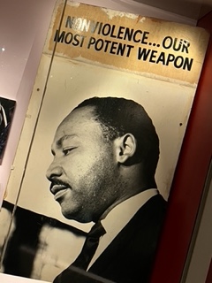 The6ixMD.ca goes to Washington DC, FLW’s FallingWater, Pittsburgh, Niagara Falls and Albright-Knox&nbsp;Gallery